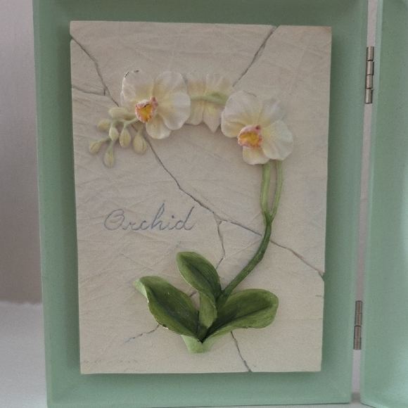 Raj Double Hinged Frame with Orchid Panel - Picture 2 of 11